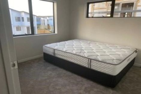 Photo of property in 32 Tumu Road, Papakura, 2110