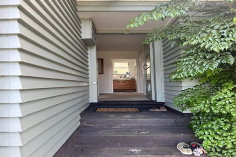 Photo of property in 130 Brunton Crescent, Thames, 3500