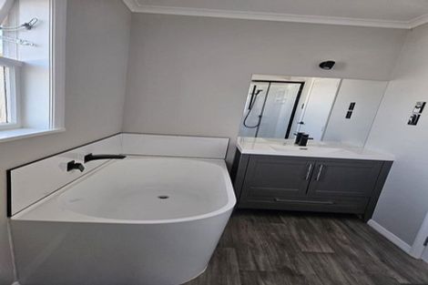 Photo of property in 22 Kitchener Street, Lansdowne, Masterton, 5810