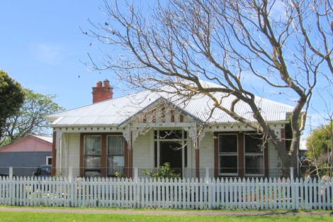 Photo of property in 2 Haldane Street, Elgin, Gisborne, 4010