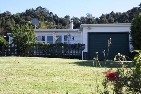 Photo of property in 19 Waiomu Valley Road, Waiomu, Thames, 3575