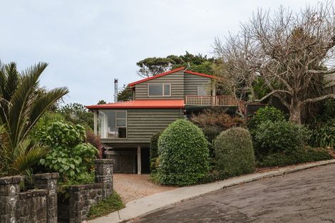 Photo of property in 10 Peregrine Place, Birkenhead, Auckland, 0626
