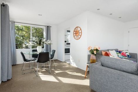 Photo of property in 10 Kinross Place, Mount Maunganui, 3116