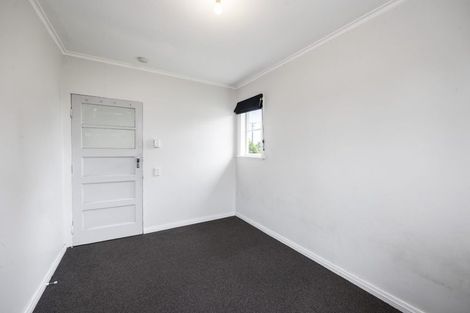 Photo of property in 12 Egmont Street, Patea, 4520