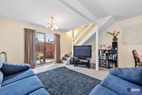 Photo of property in 1/5 Kowhai Street, Naenae, Lower Hutt, 5011