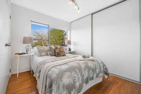 Photo of property in 1/30 Curacao Place, Half Moon Bay, Auckland, 2012