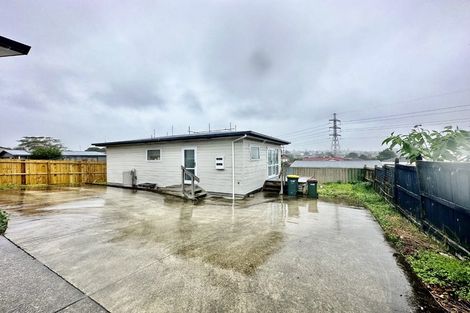 Photo of property in 103 Flat Bush Road, Clover Park, Auckland, 2023