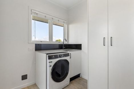 Photo of property in 3/61a Northboro Road, Belmont, Auckland, 0622