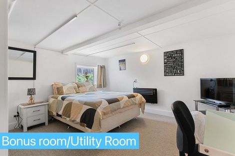 Photo of property in 14 Coates Road, Cockle Bay, Auckland, 2014