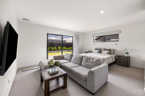 Photo of property in 7 Dingle Street, Lake Hawea, 9382