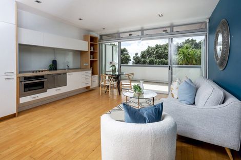 Photo of property in Ocean Breeze Apts, 4107/87 Clyde Road, Browns Bay, Auckland, 0630