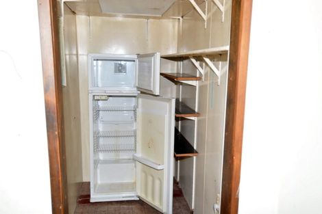 Photo of property in 147 Morton Street, Strathern, Invercargill, 9812