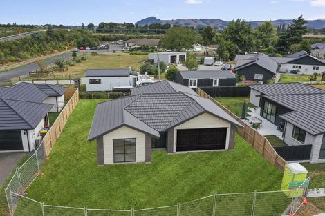 Photo of property in 7 Ruru Street, Cambridge, 3434