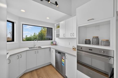Photo of property in 2/19 Lookaway Place, Huntsbury, Christchurch, 8022