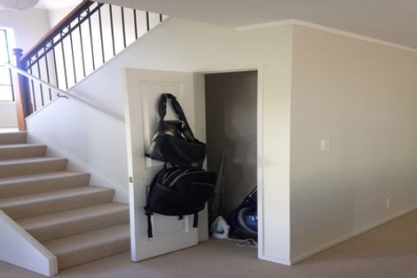 Photo of property in 100a Hillsborough Road, Hillsborough, Auckland, 1042