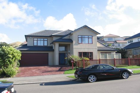 Photo of property in 5 Amesbury Drive, Churton Park, Wellington, 6037