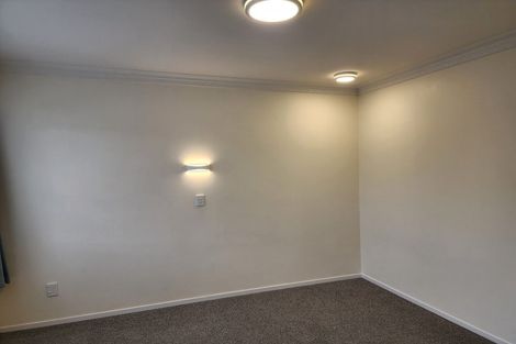 Photo of property in 71 Wai-iti Crescent, Woburn, Lower Hutt, 5010