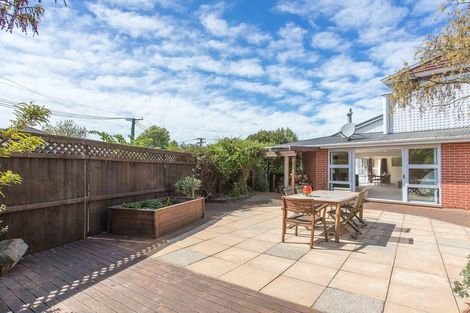 Photo of property in 1 Merton Place, Bryndwr, Christchurch, 8053