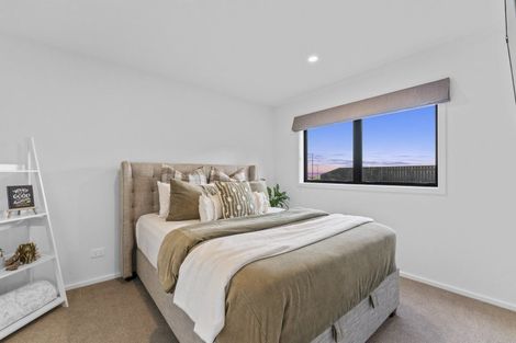 Photo of property in 2 Seven Oaks Drive, Kinloch, Taupo, 3377