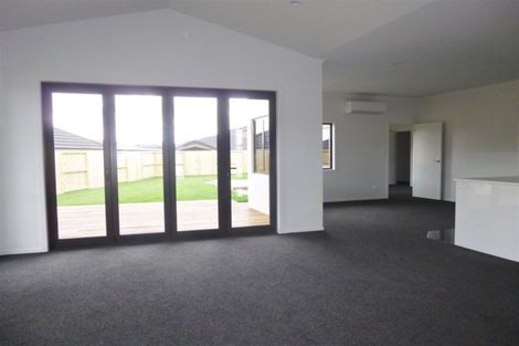 Photo of property in 8 Batten Drive, Flagstaff, Hamilton, 3210