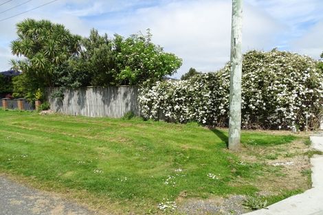 Photo of property in 40 Kilmarnock Street, Wallacetown, 9816