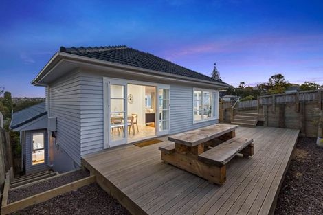 Photo of property in 36 Killarney Avenue, Torbay, Auckland, 0630