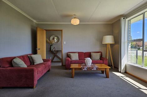 Photo of property in 32 Aorangi Crescent, Lake Tekapo, 7999
