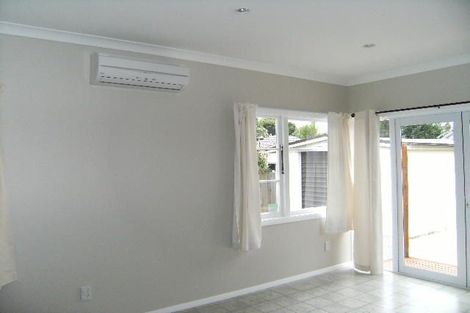 Photo of property in 138 Vagues Road, Northcote, Christchurch, 8052