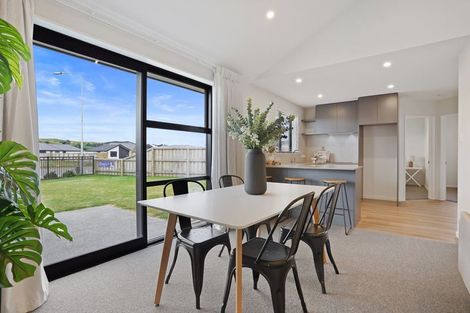 Photo of property in 30 Hilton Drive, Amberley, 7410