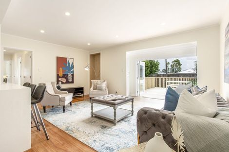 Photo of property in 54 St Leonards Road, Kelston, Auckland, 0602