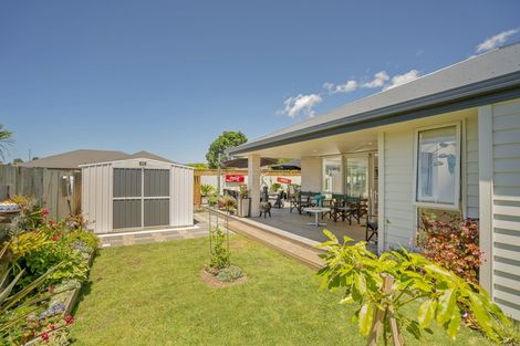 Photo of property in 120 Kupe Drive, Whitianga, 3510