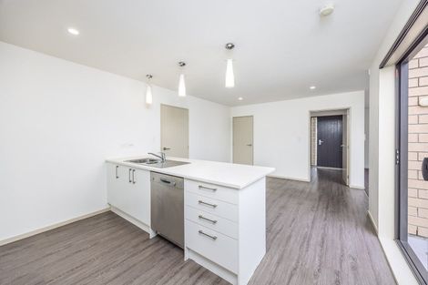 Photo of property in 33 Carole Crescent, Pakuranga, Auckland, 2010