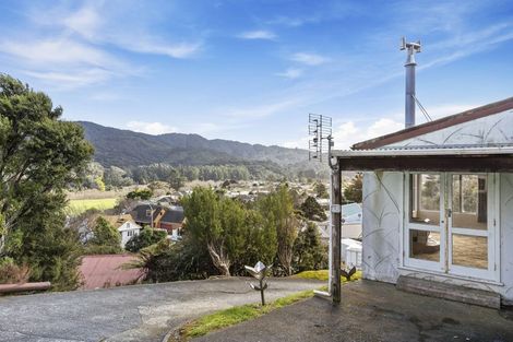Photo of property in 4a August Avenue, Wainuiomata, Lower Hutt, 5014