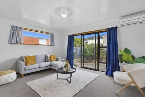 Photo of property in 43d Law Street, Caversham, Dunedin, 9012