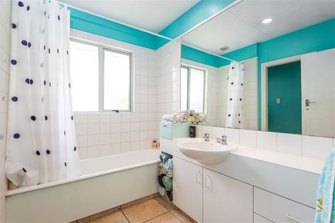 Photo of property in 132 Bishop Street, St Albans, Christchurch, 8014