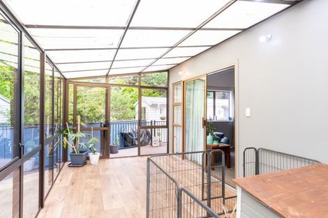 Photo of property in 8 Harold Grove, Stokes Valley, Lower Hutt, 5019