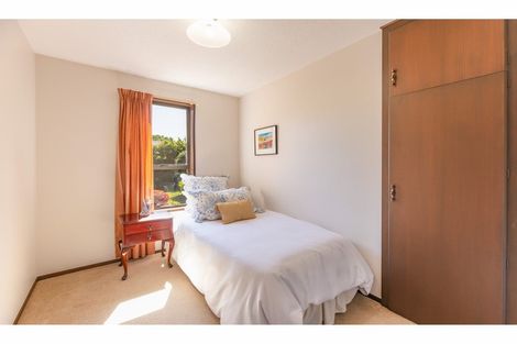 Photo of property in 24 Lodge Place, Ilam, Christchurch, 8041