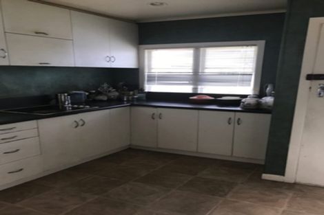 Photo of property in 8 Lewis Street, Blockhouse Bay, Auckland, 0600