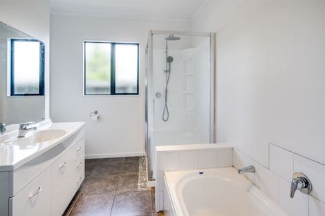 Photo of property in 10a Windsor Terrace, Taradale, Napier, 4112