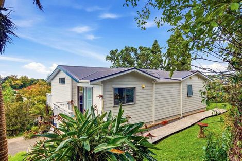 Photo of property in 6 Kegworth Place, Browns Bay, Auckland, 0630