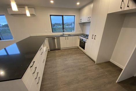 Photo of property in 22 Karearea Avenue, Kenepuru, Porirua, 5022