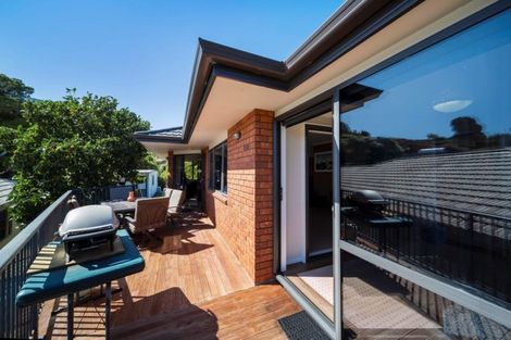 Photo of property in 223 Heta Road, Merrilands, New Plymouth, 4312