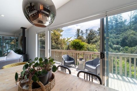 Photo of property in 32 Mount Marua Way, Timberlea, Upper Hutt, 5018