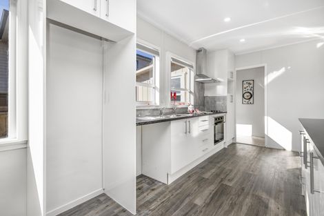 Photo of property in 25a Bunnythorpe Road, Papakura, 2110