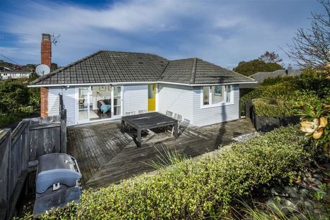 Photo of property in 1/15 Alamein Avenue, Belmont, Auckland, 0622