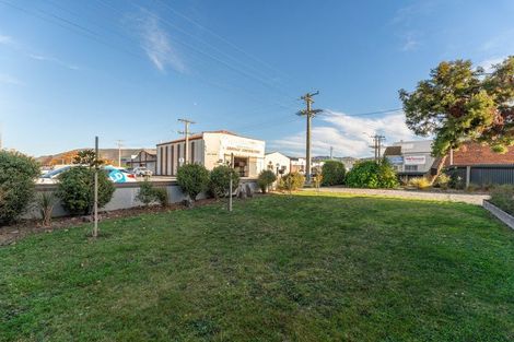 Photo of property in 100 High Street, Waimate, 7924