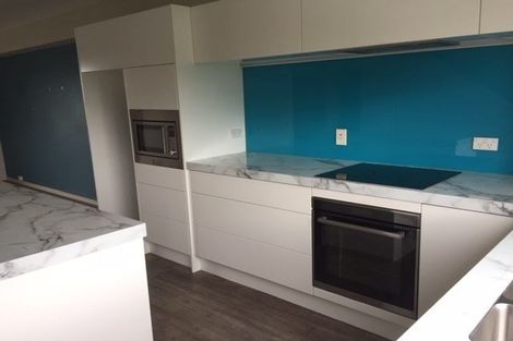 Photo of property in 2/208 Strickland Street, Sydenham, Christchurch, 8023