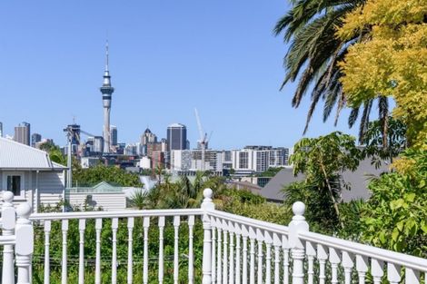 Photo of property in 13 Franklin Road, Freemans Bay, Auckland, 1011