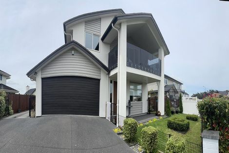 Photo of property in 50 Milano Boulevard, Karaka, Papakura, 2113