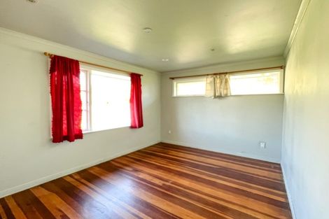Photo of property in 22b Evans Road, Glen Eden, Auckland, 0602